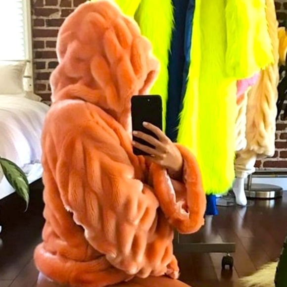 Laina Rauma full length Minky coat faux fur hooded pink salmon - Picture 4 of 16